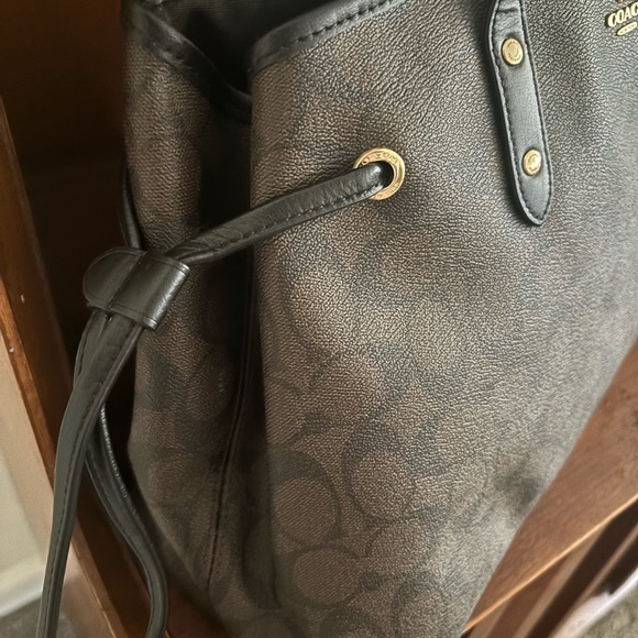 Coach Black and Brown Tote Bag - Picture 3 of 10